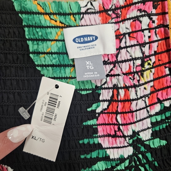 0004 Old Navy New NWT Tropical Black Floral Spaghetti Strap Dress Travel Size XL - Picture 6 of 11